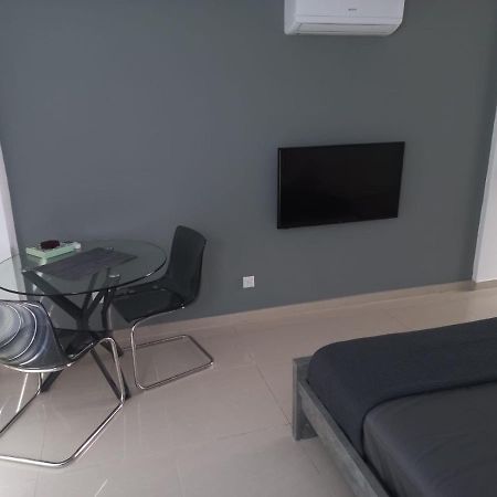 Modern Studio Apartment Armonia Court Παραλίμνι Εξωτερικό φωτογραφία