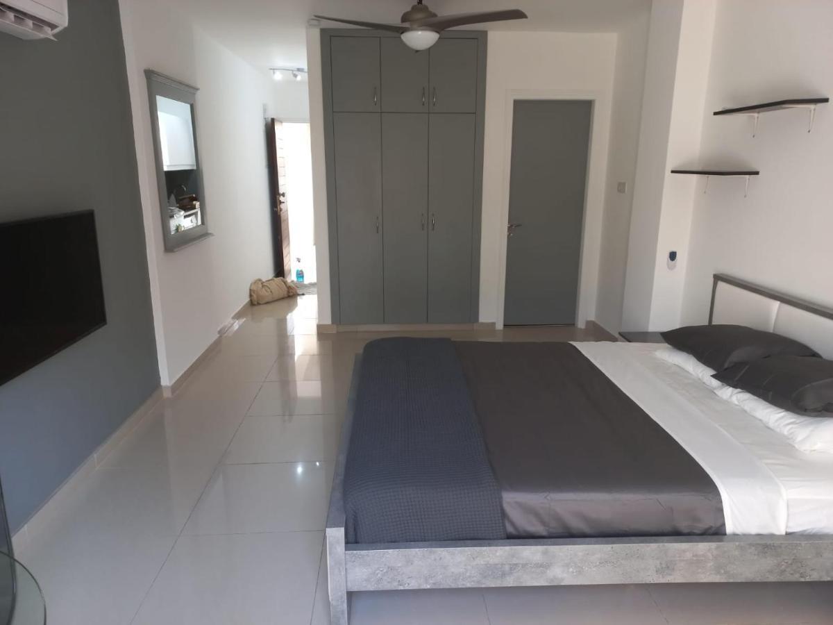 Modern Studio Apartment Armonia Court Παραλίμνι Εξωτερικό φωτογραφία